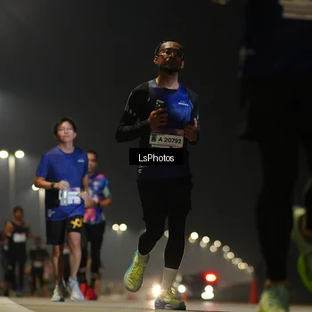 Runner Photo 7382286
