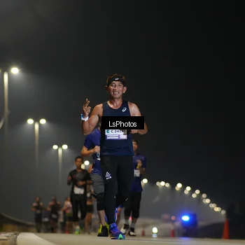 Runner Photo 7382300