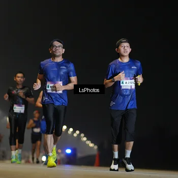 Runner Photo 7382312
