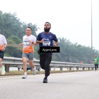 Runner Photo 7382315