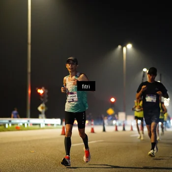 Runner Photo 7382316