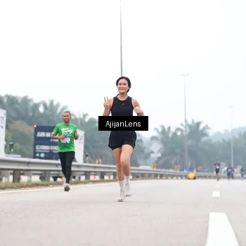 Runner Photo 7382320