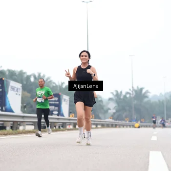 Runner Photo 7382321