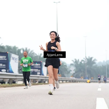 Runner Photo 7382328