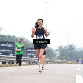 Runner Photo 7382338