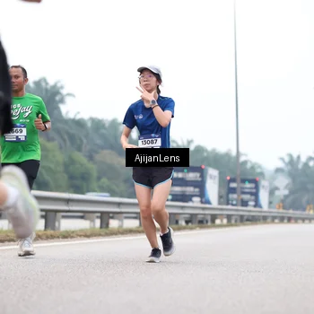 Runner Photo 7382353