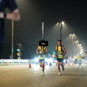 Runner Photo 7382354