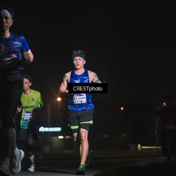 Runner Photo 7382367