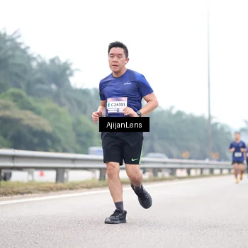 Runner Photo 7382379