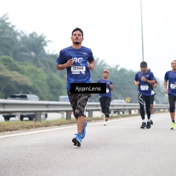 Runner Photo 7382405