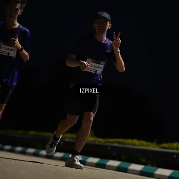 Runner Photo 7382409