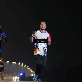 Runner Photo 7382474