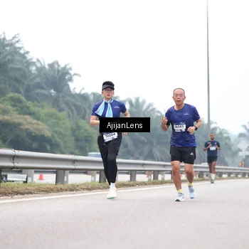 Runner Photo 7382519
