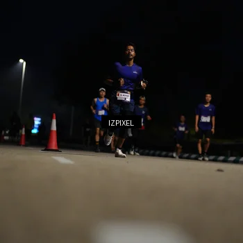 Runner Photo 7382540
