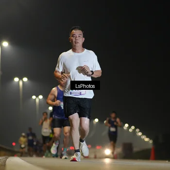 Runner Photo 7382541