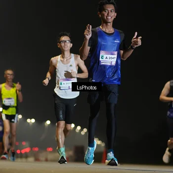 Runner Photo 7382547