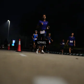 Runner Photo 7382548