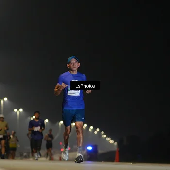 Runner Photo 7382569