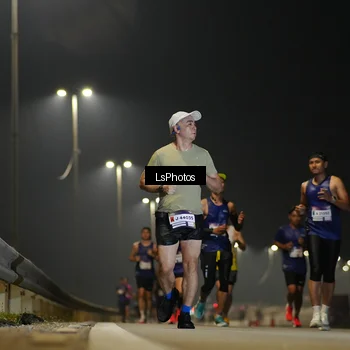Runner Photo 7382601