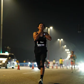 Runner Photo 7382611