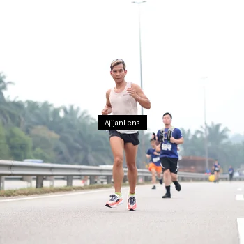 Runner Photo 7382622