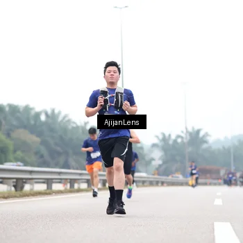 Runner Photo 7382639