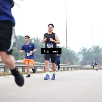 Runner Photo 7382657