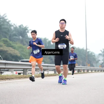 Runner Photo 7382666