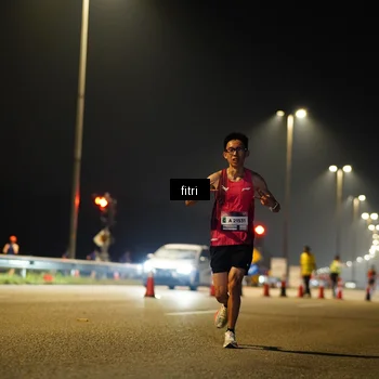 Runner Photo 7382671