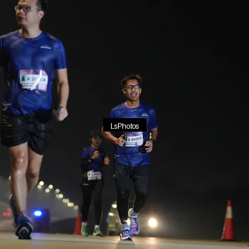 Runner Photo 7382676