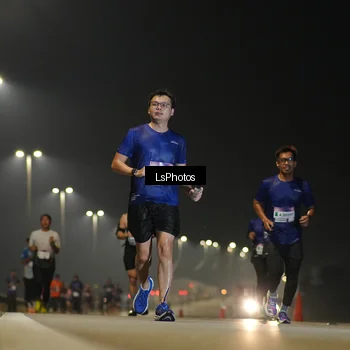 Runner Photo 7382677
