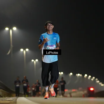 Runner Photo 7382689