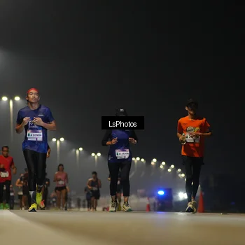 Runner Photo 7382701