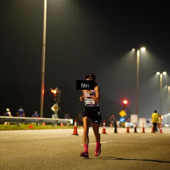 Runner Photo 7382706