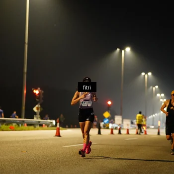 Runner Photo 7382714