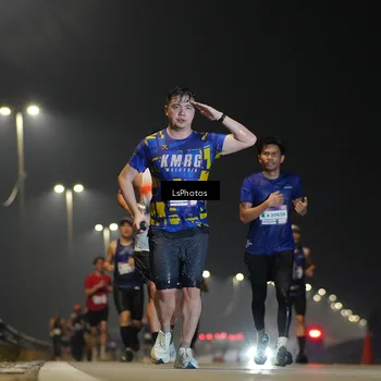 Runner Photo 7382732