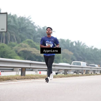 Runner Photo 7382742