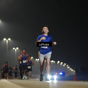 Runner Photo 7382747