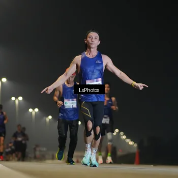 Runner Photo 7382754