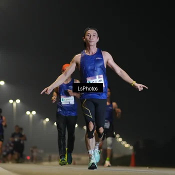 Runner Photo 7382757