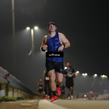 Runner Photo 7382777
