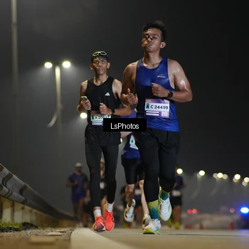 Runner Photo 7382785