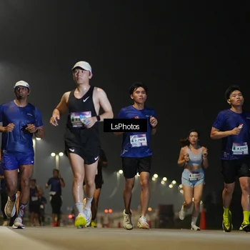 Runner Photo 7382802