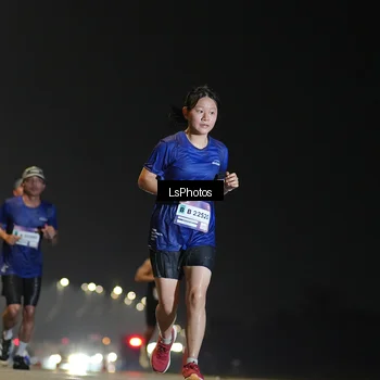 Runner Photo 7382816