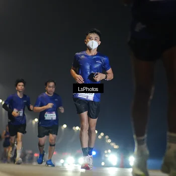 Runner Photo 7382844