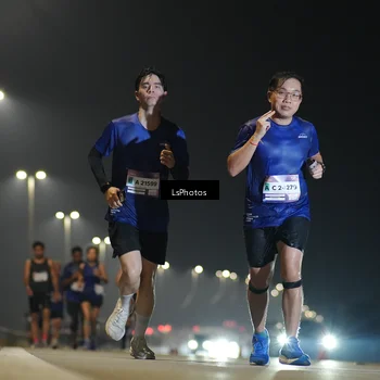 Runner Photo 7382848
