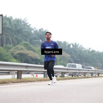 Runner Photo 7382852