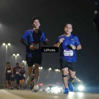 Runner Photo 7382854