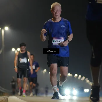 Runner Photo 7382861