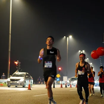 Runner Photo 7382868